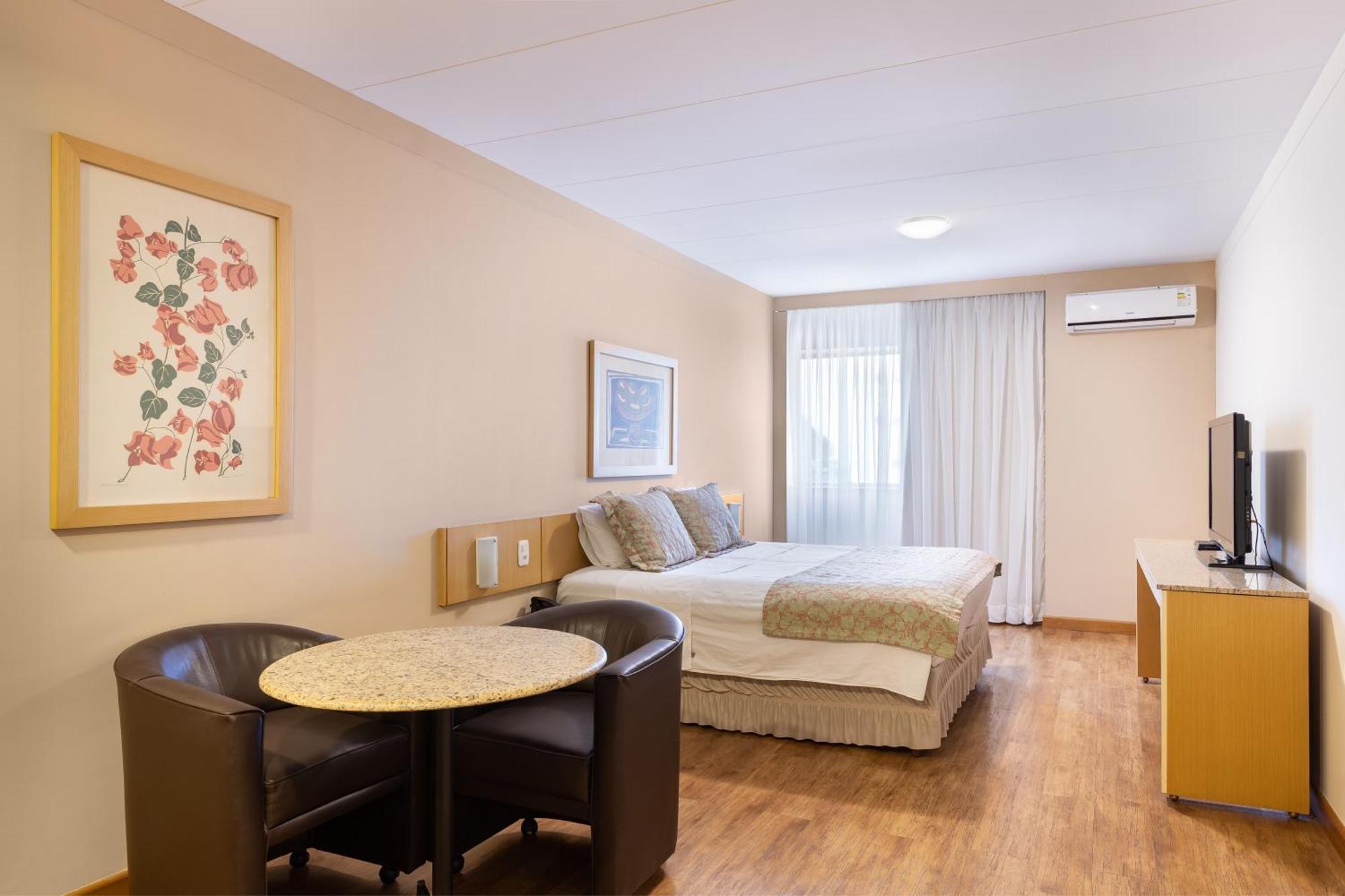 Hotel Crystal 론드리나 외부 사진