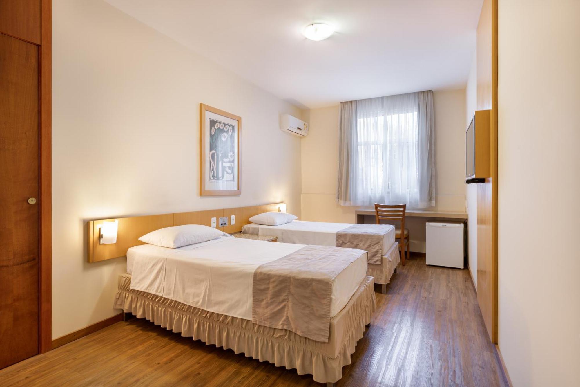 Hotel Crystal 론드리나 외부 사진